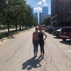 Meet your Posher, Nicole